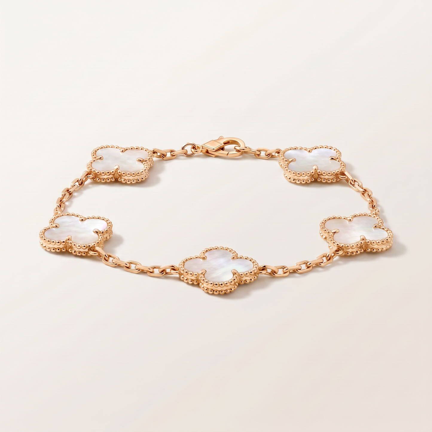 Vintage Alhambra 5 Motifs Mother of Pearl Bracelet