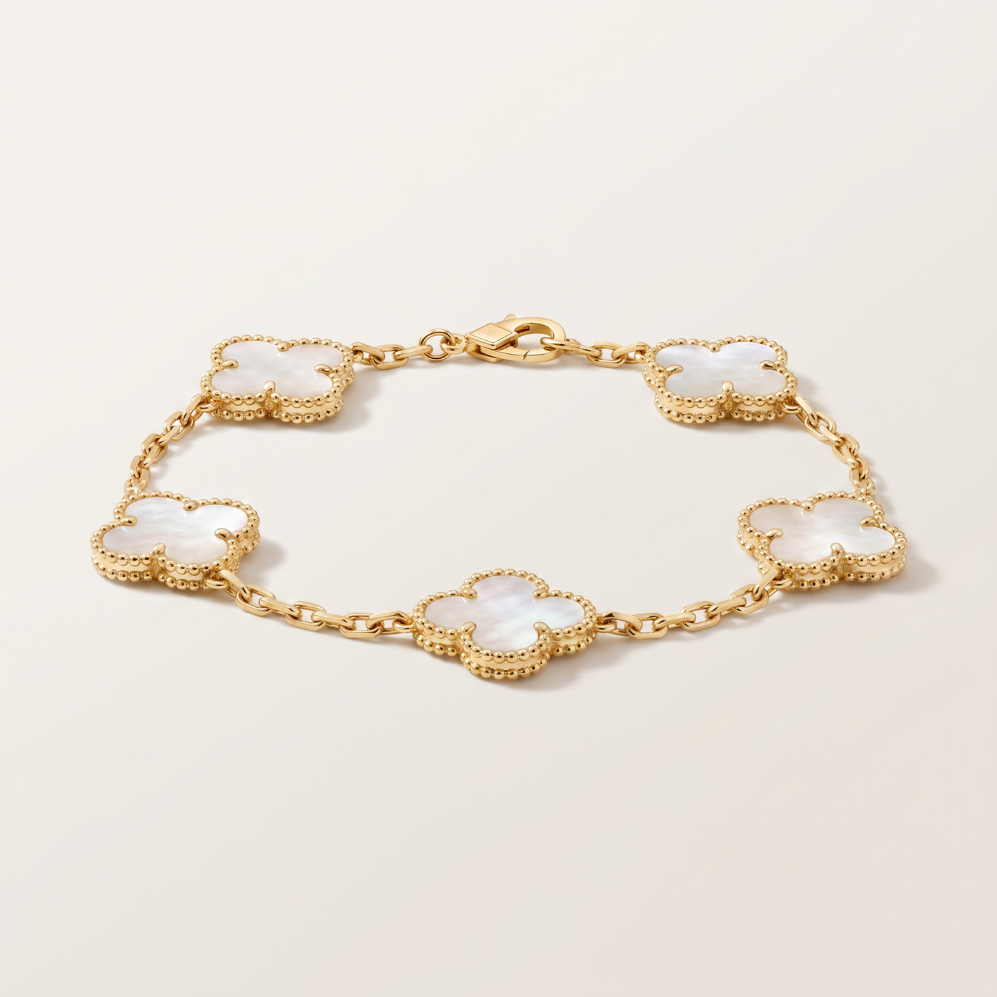 Vintage Alhambra 5 Motifs Mother of Pearl Bracelet