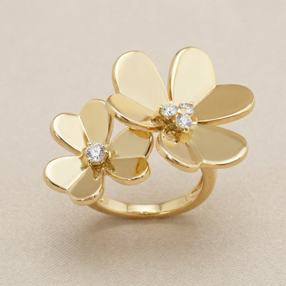 Frivole Between The Finger 4 Diamonds Ring