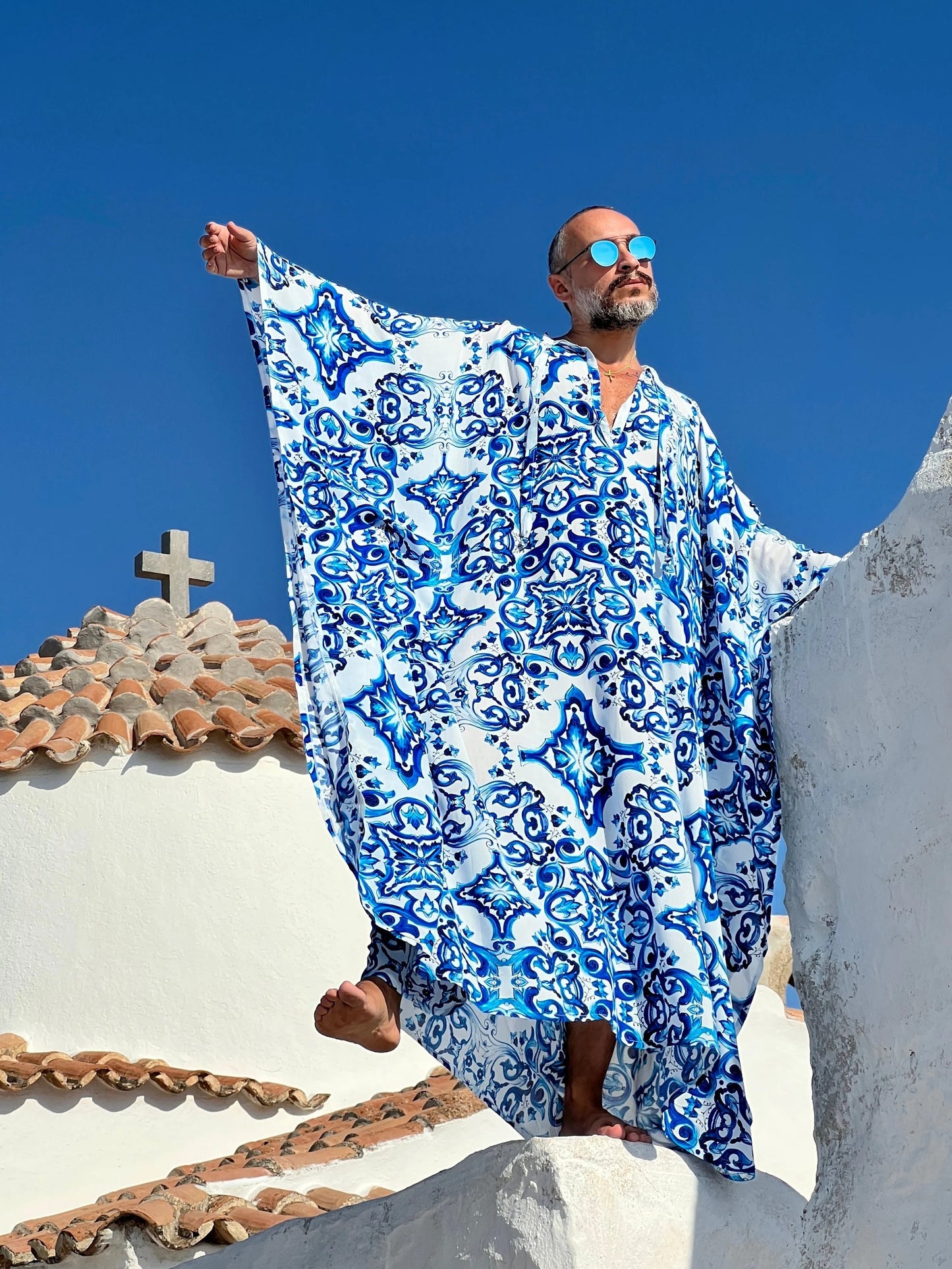 Men’s Blue Majolica Print Viscose Caftan, Lightweight Kaftan Tunic
