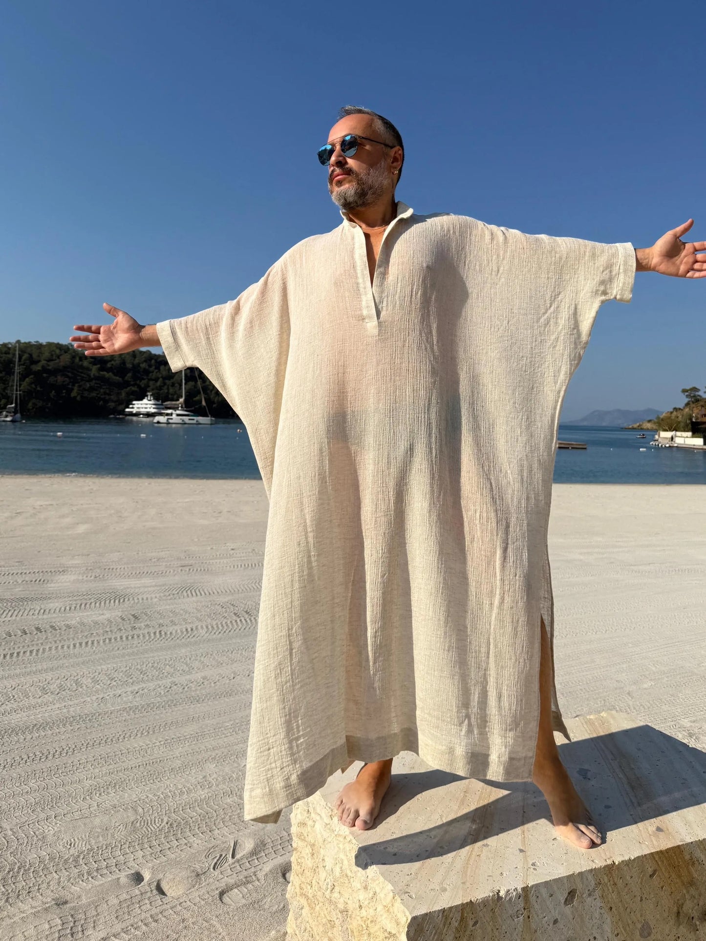 Design Sheer Men’s Caftan, Lightweight Linen Style Kaftan beige