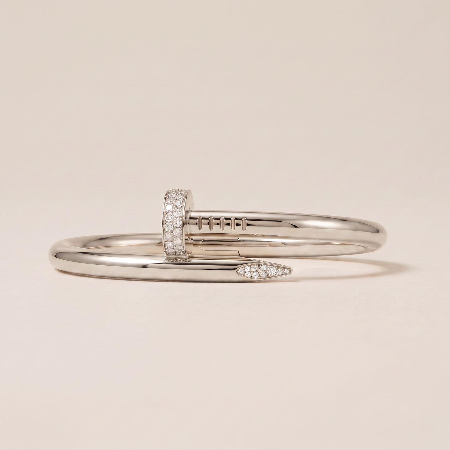 Juste Un Clou Large Pavé Diamonds Nail Bracelet