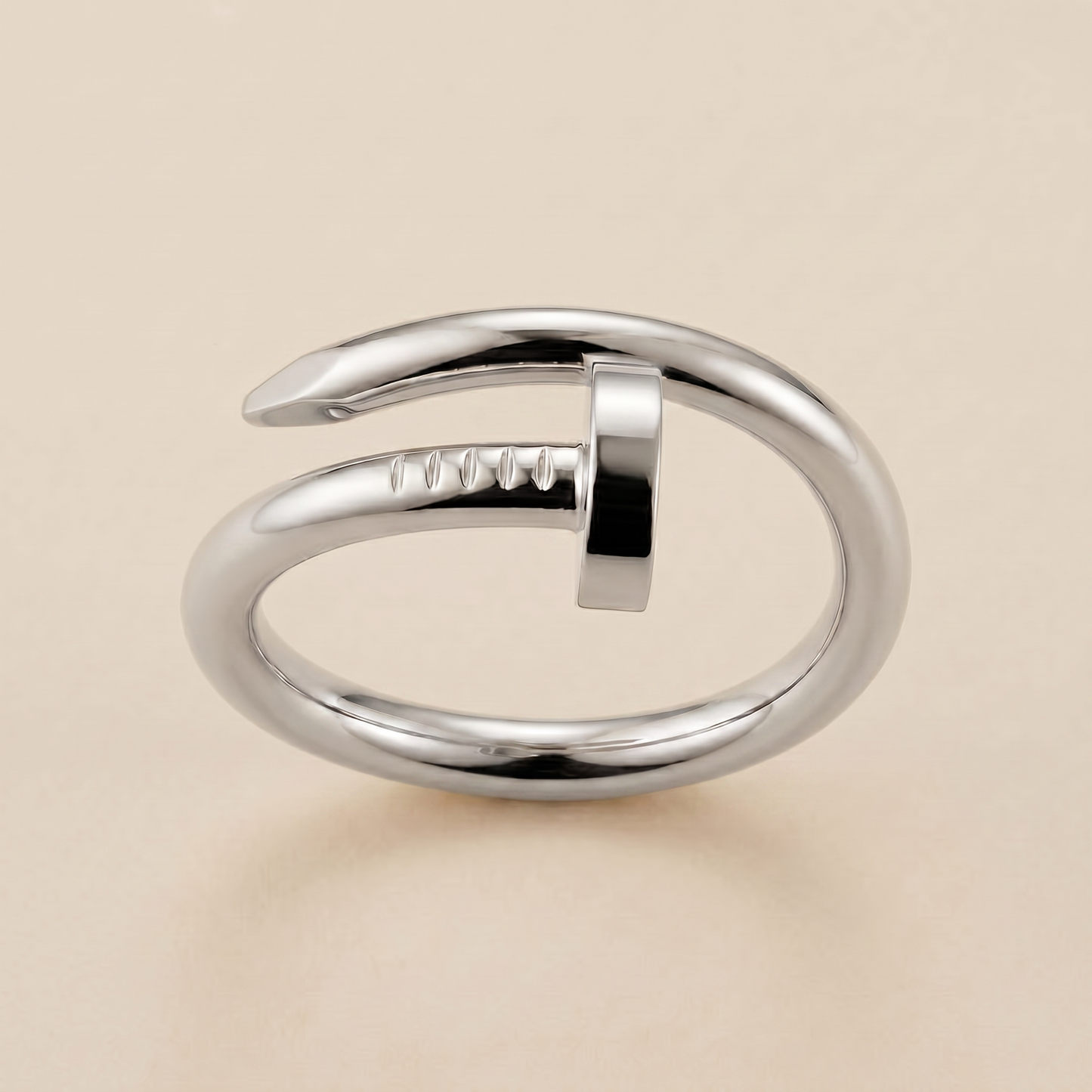 Juste Un Clou Ring