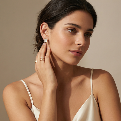 Magic Alhambra Pearl Earrings