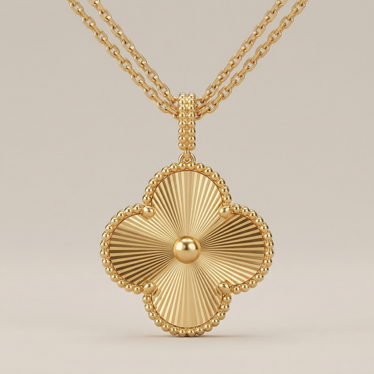 Magic Alhambra Necklace