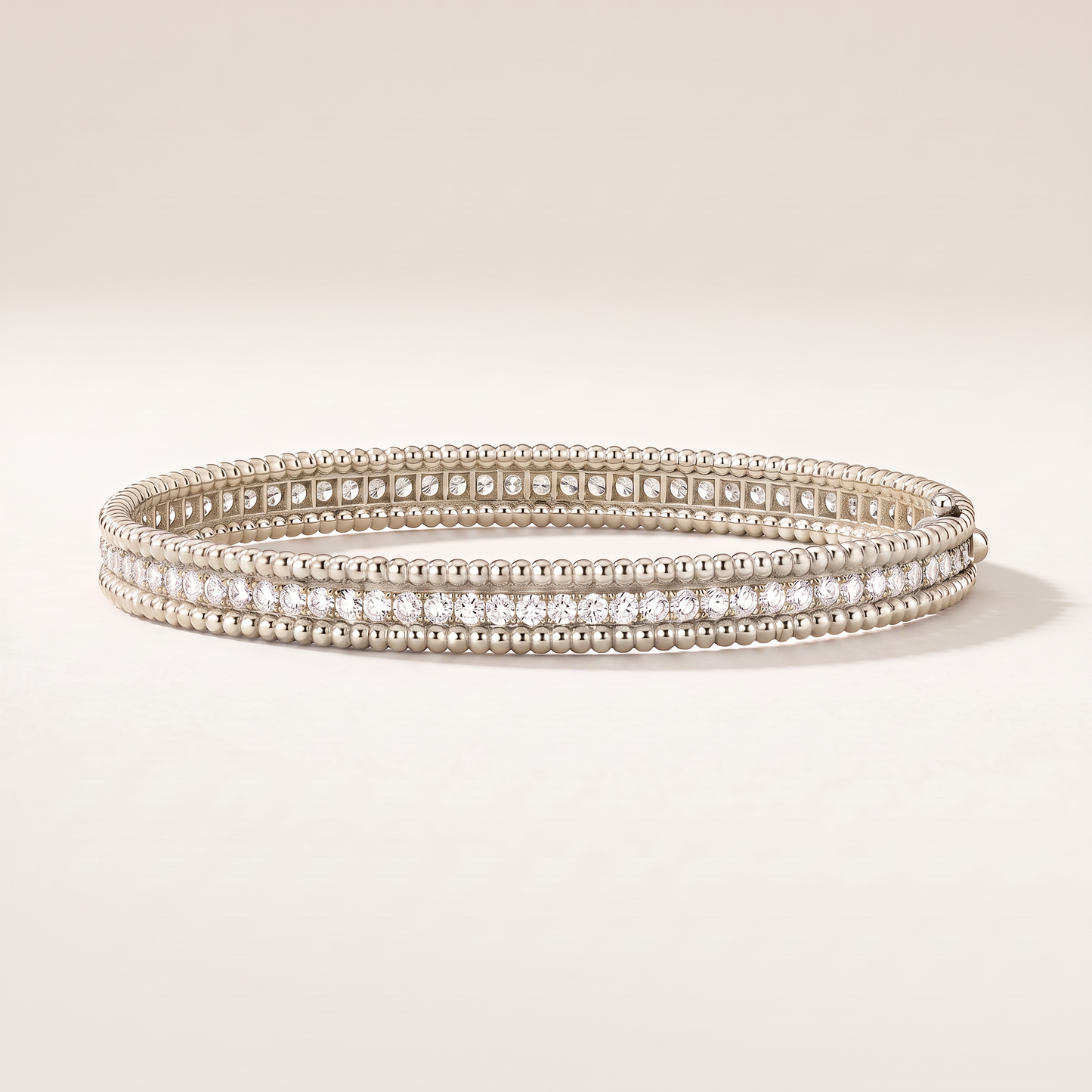 Perlée Pavé Diamonds Row Bracelet