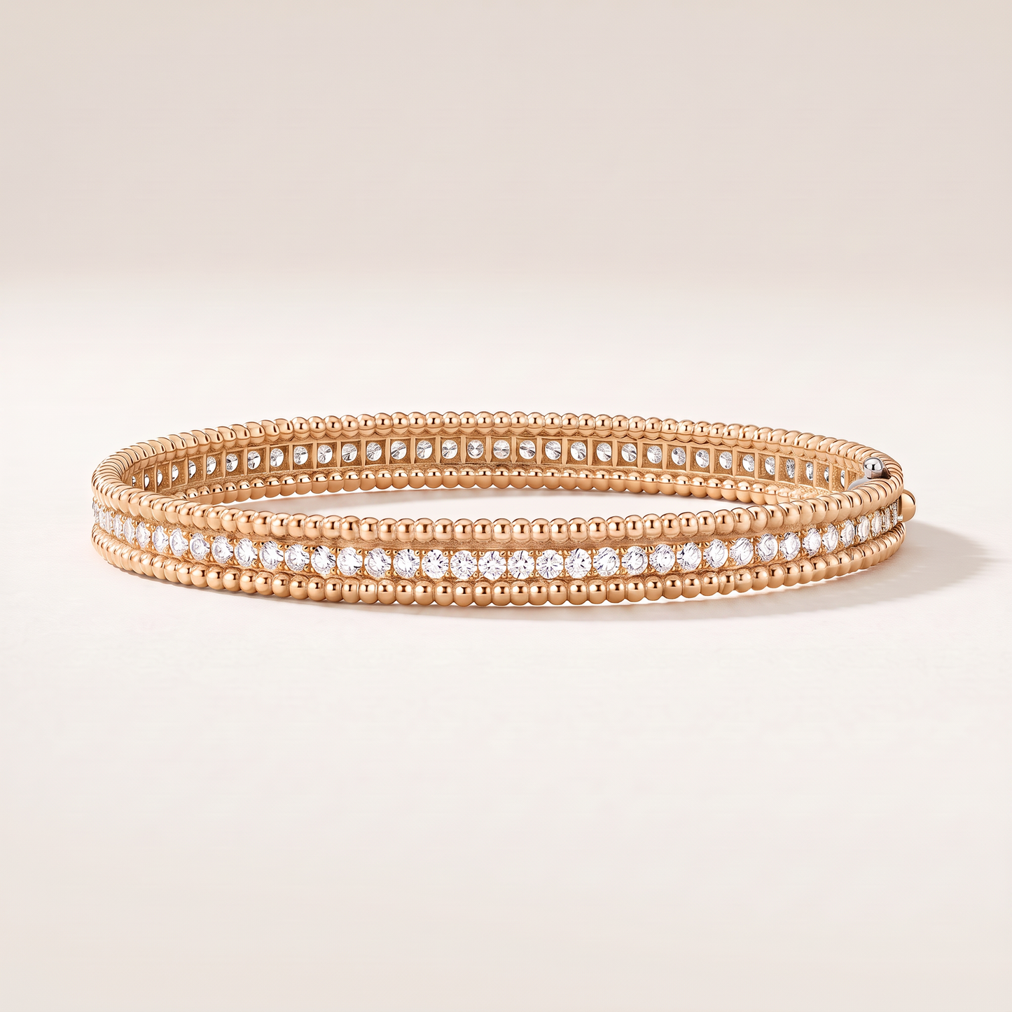 Perlée Pavé Diamonds Row Bracelet