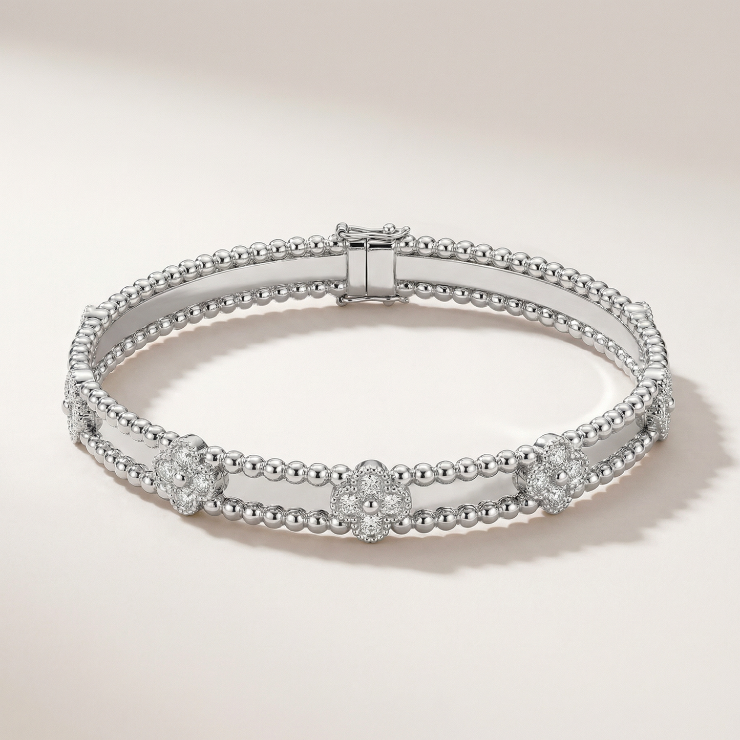 Perlée Sweet Clovers Pavé Bracelet