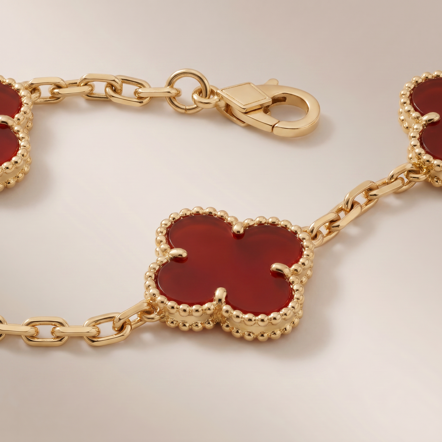 Vintage Alhambra Five Motifs Carnelian Bracelet