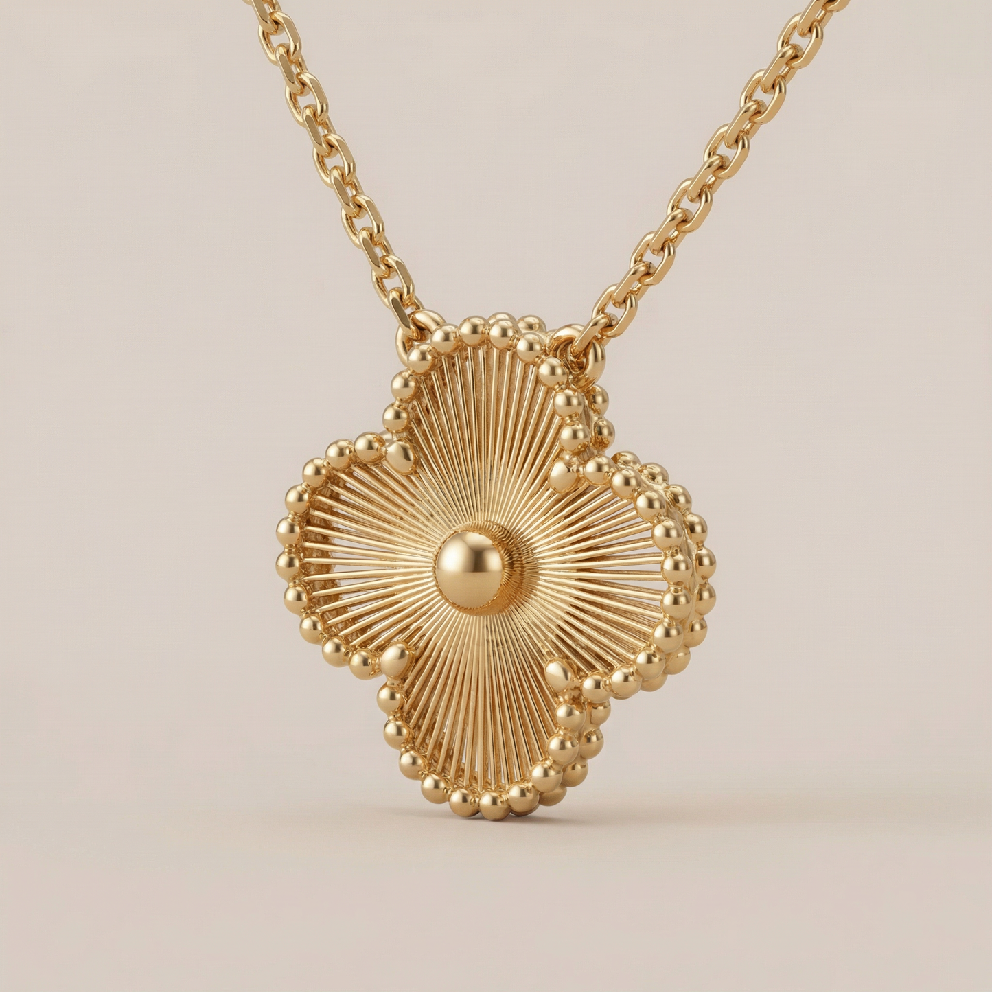 Vintage Alhambra Pendant Clover Necklace