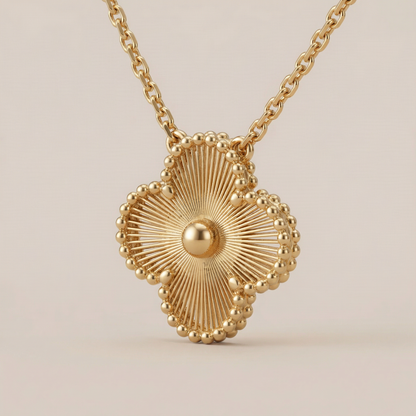 Vintage Alhambra Pendant Clover Necklace